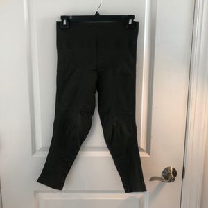 Lululemon cropped leggings